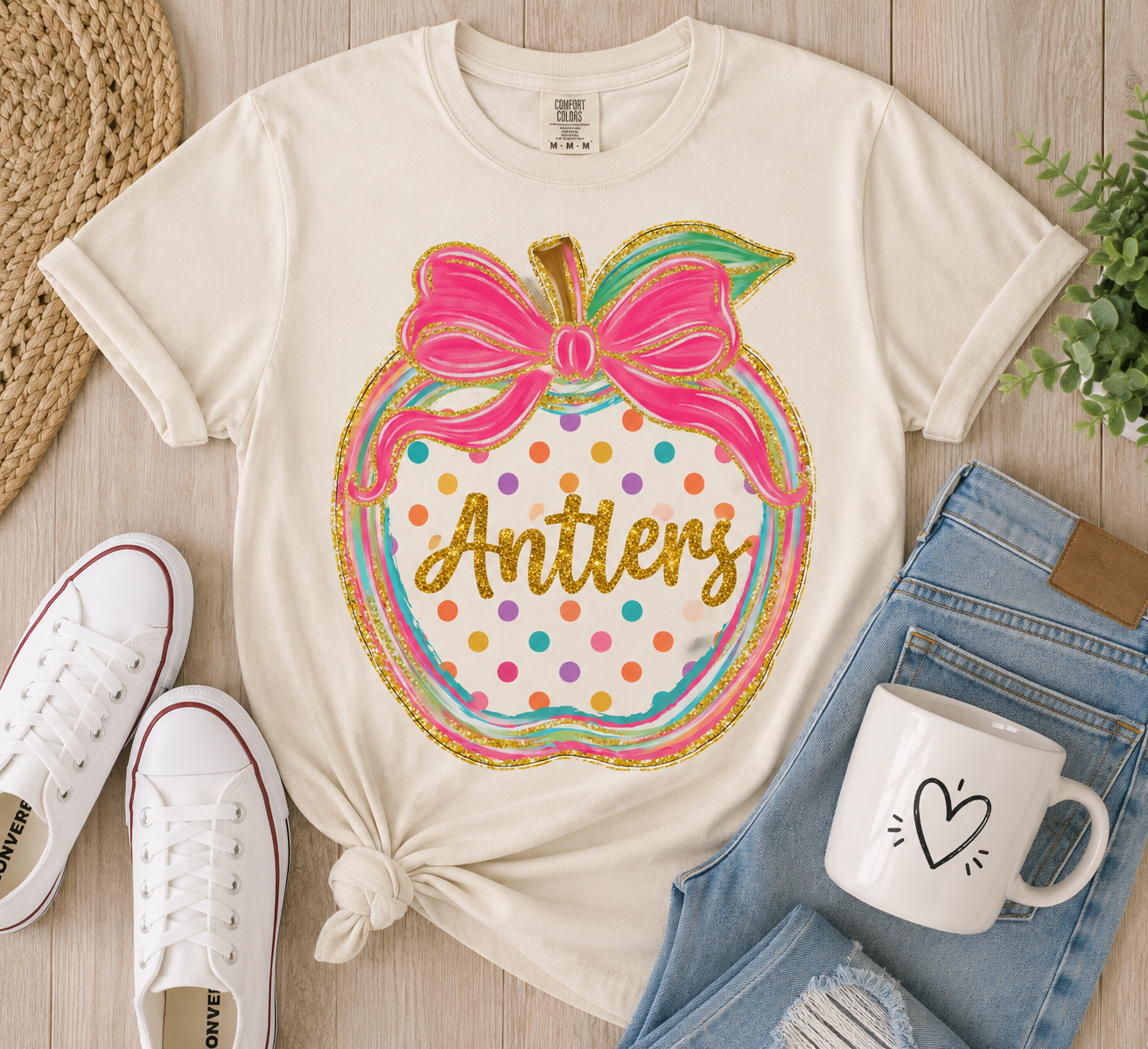 Antlers Glitter Apple Bow Spirit Shirt | Oatmeal Tee